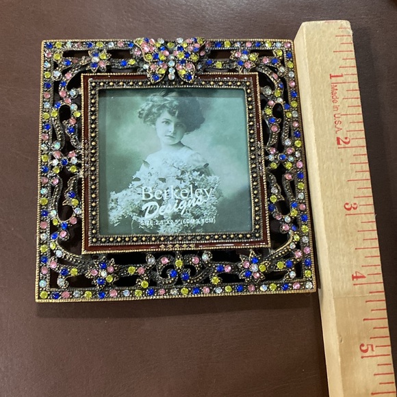 4x4 Butterfly Multi Gem Frame - Picture 3 of 5